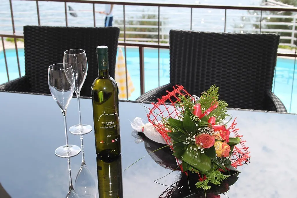 Apartments Villa Marija Seget Vranjica